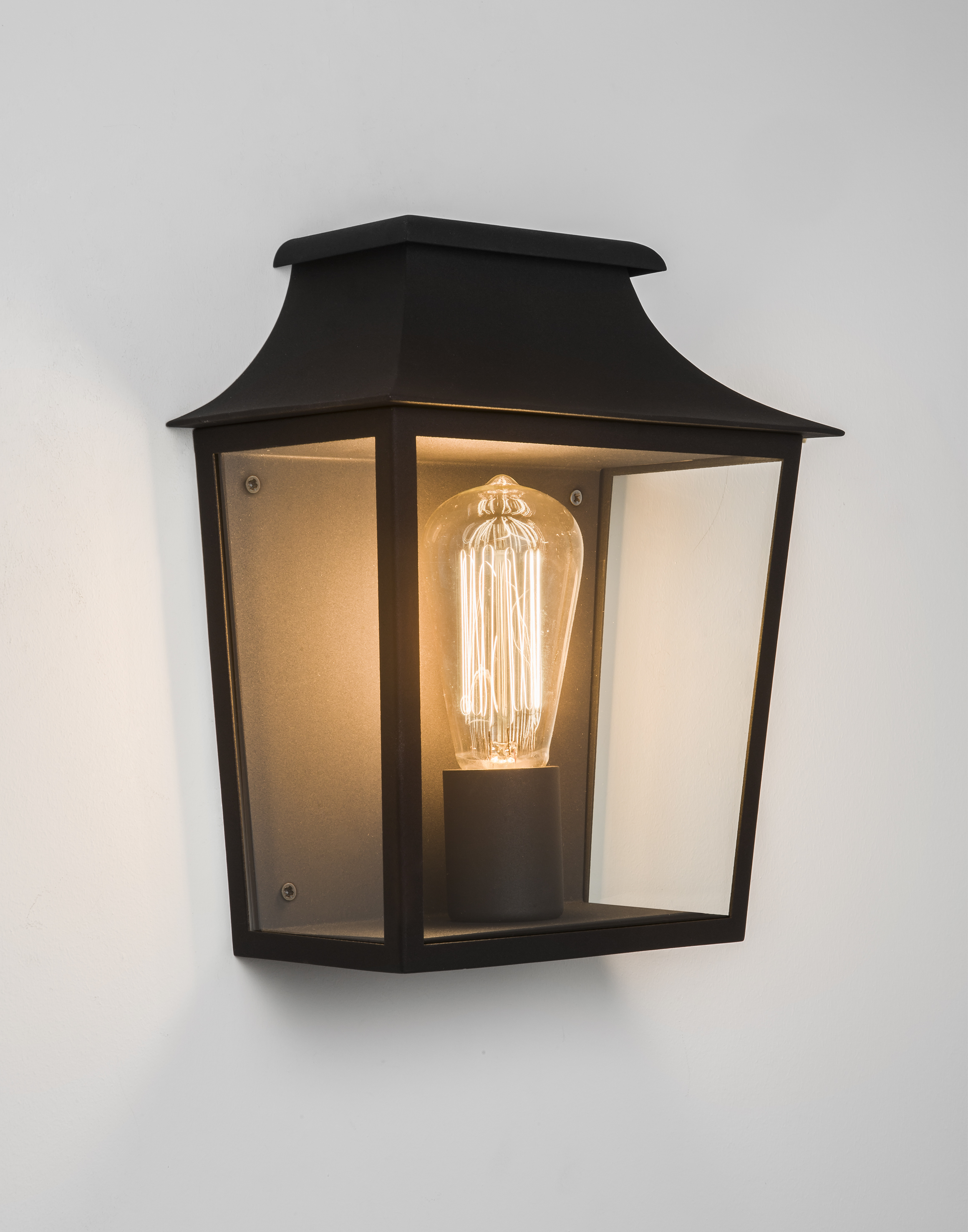 Astro Richmond Wall 235 buiten wandlamp structuur zwart