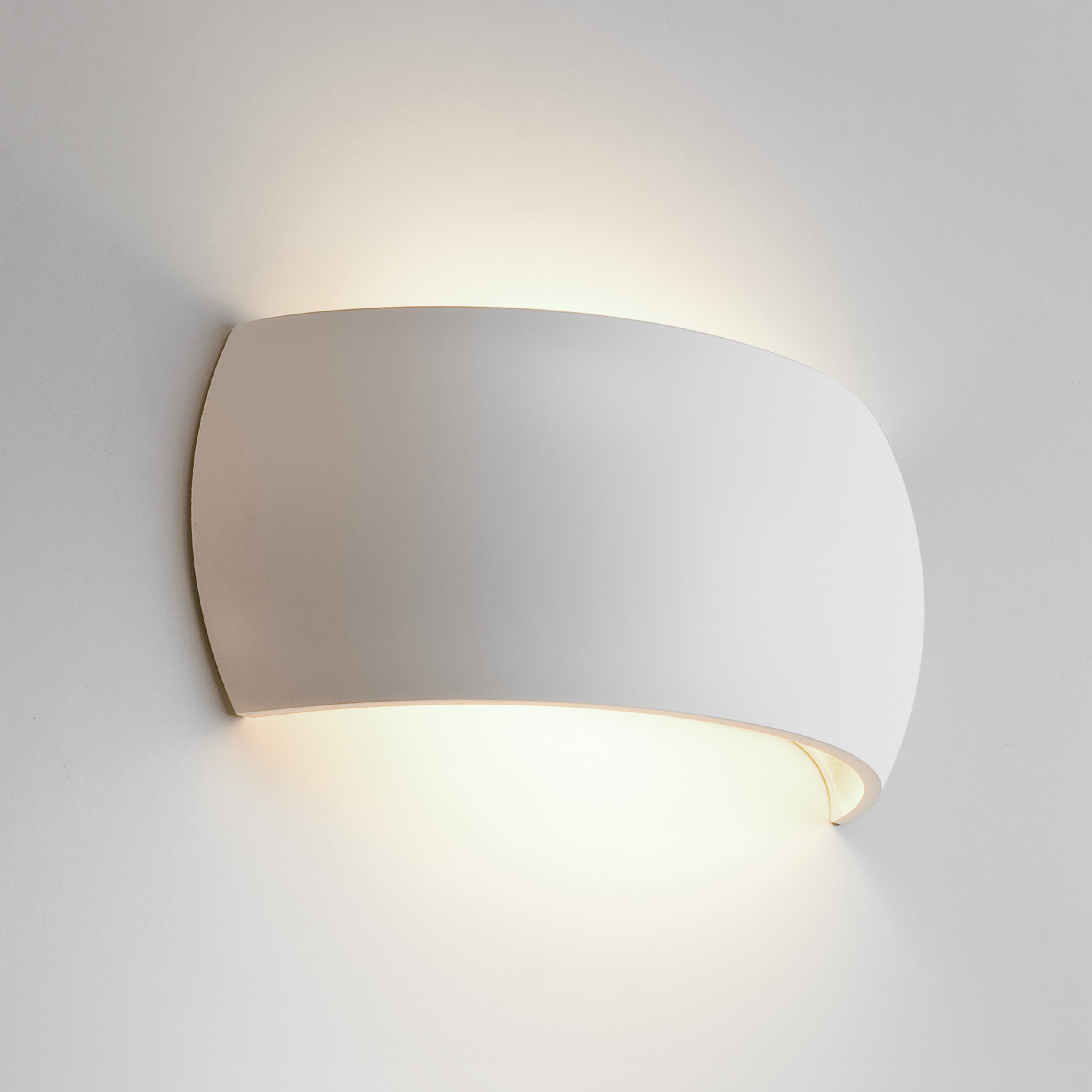 Astro Milo wandlamp keramiek