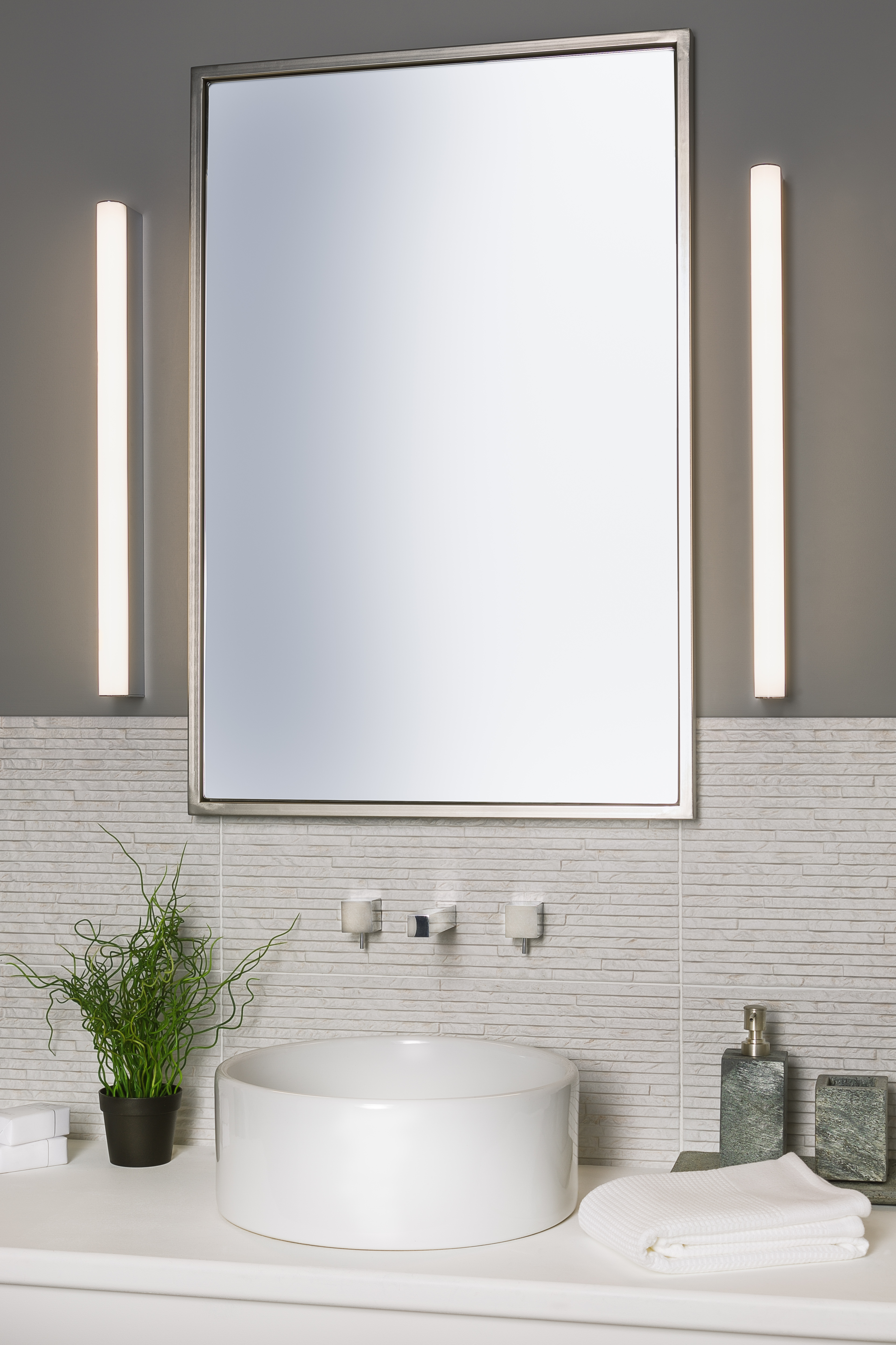 Artemis 600 LED WL 3000K chroom