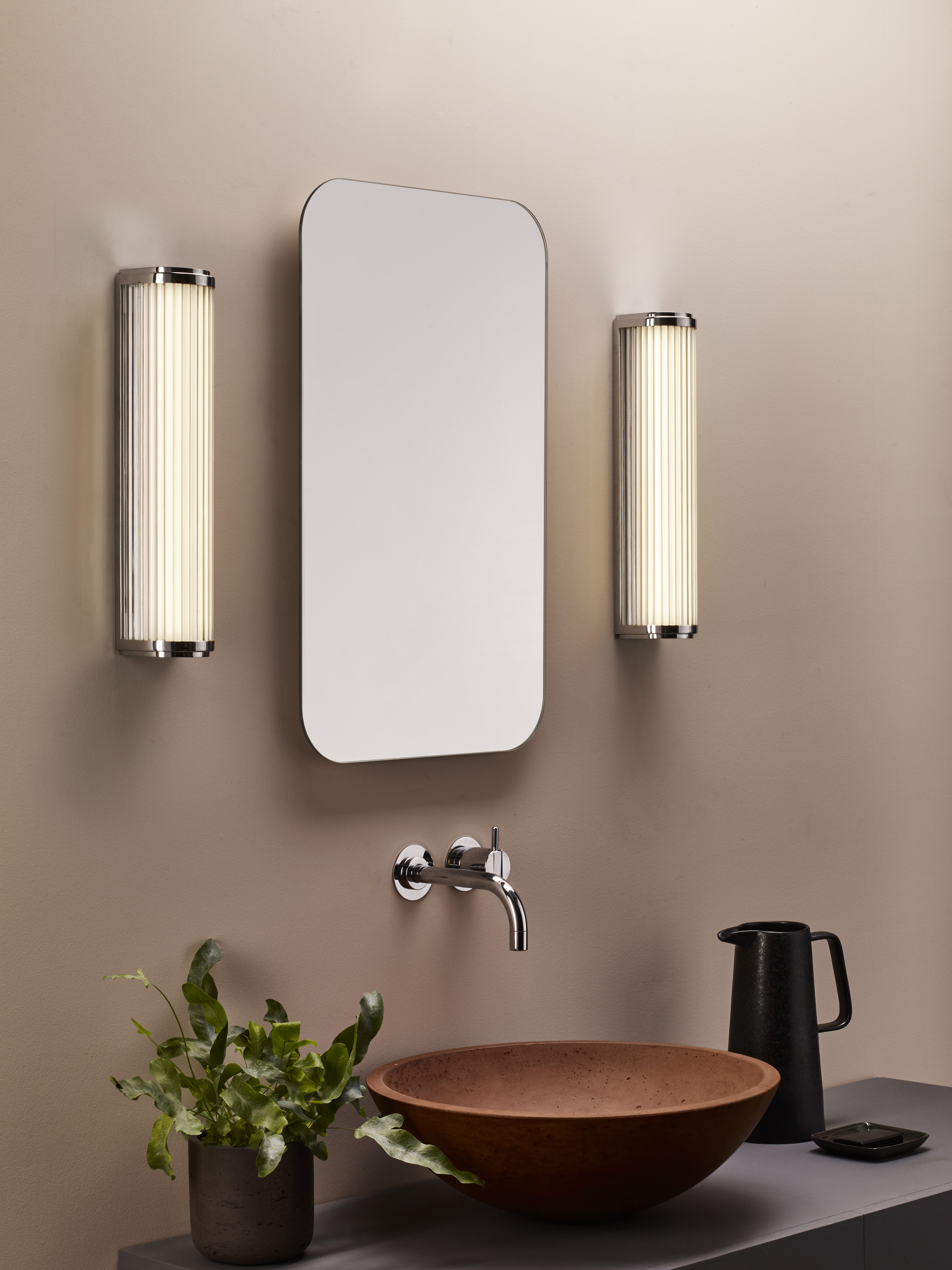 Versailles 370 LED WL 3000K chroom